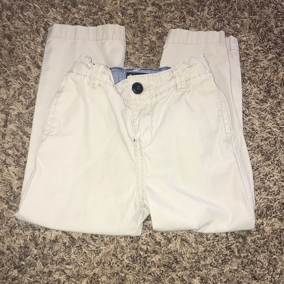 OshKosh Kakis - Picture 1 of 2